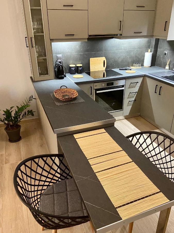 Appartamento Cozy Flat Elix Calcide Esterno foto